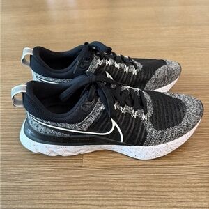 2021 Nike React Infinity Run Flyknit 2 ‘White Black’ Size 9.5 US